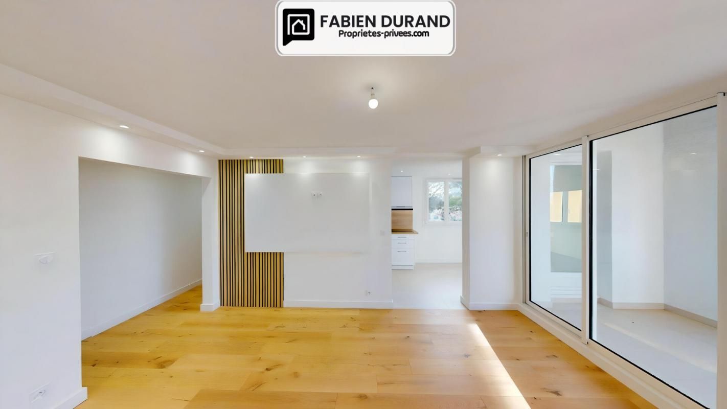 FREJUS Grand T2 54 m²  + 2 terrasses parking, cave - Bien d'exception clé en main à Fréjus 3