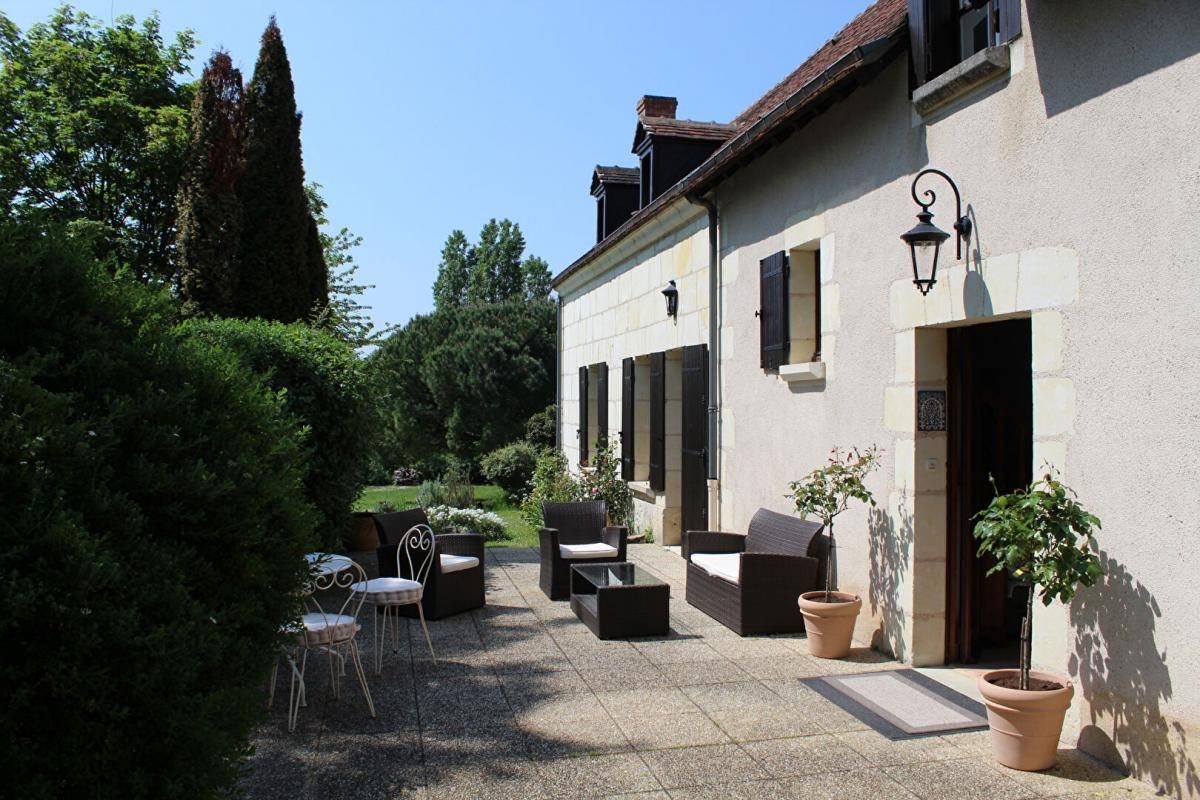 MONTOIRE-SUR-LE-LOIR Charmante longère de 196 m² - Un havre de paix à proximité de Montoire-sur-le-Loir 2