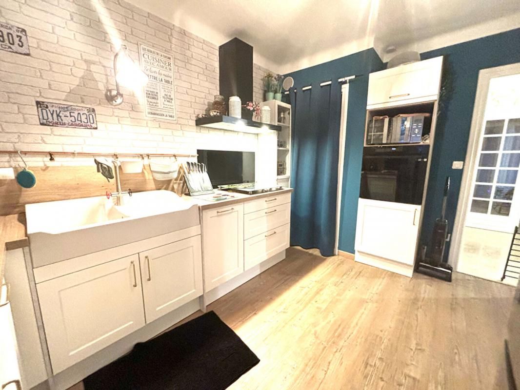 APPARTEMENT T4 88 M2 - BRON