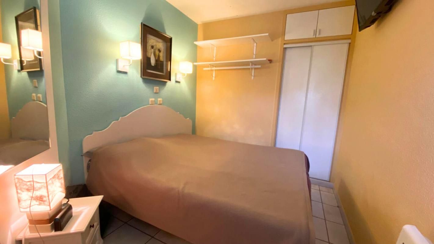 SAINT-CYPRIEN Appartement Idéalement Situé à Deux Pas de la Plage 4