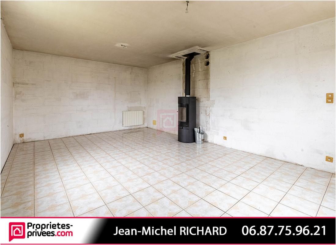 NOUANS-LES-FONTAINES Maison  5 pièce(s) 120 m2 2