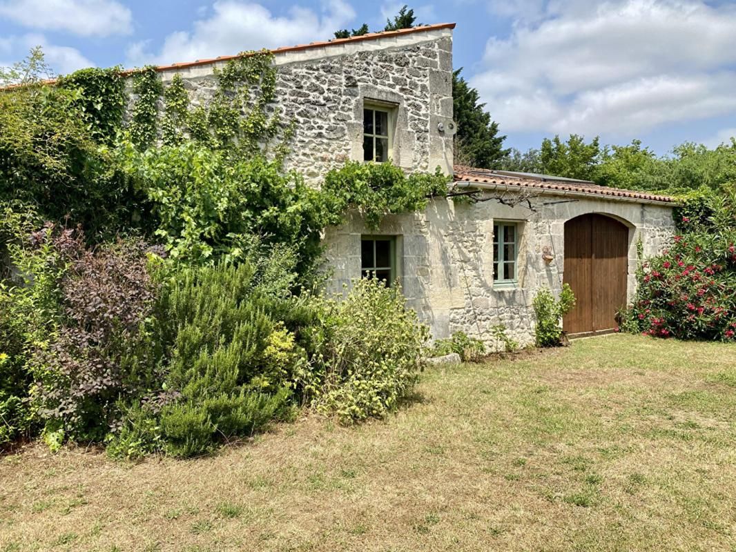 BORDS Maison de Campagne à Bords REF 385596 CRIT EXCLUSIVITE 1