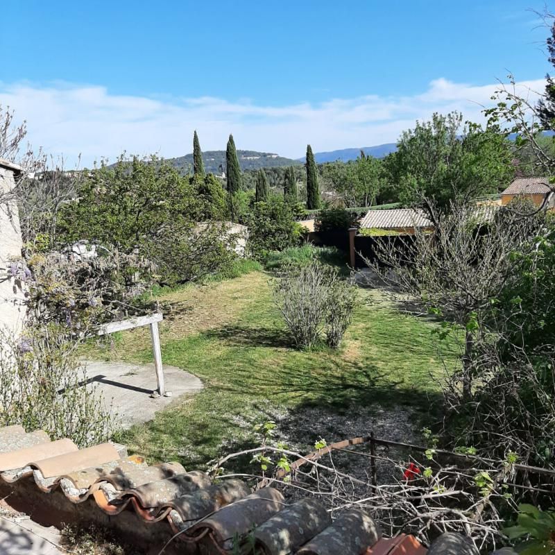 SAINT-SATURNIN-LES-APT Maison Saint Saturnin Les Apt 6 pièce(s) 193 m2 4