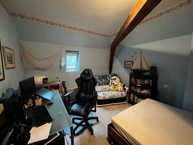 SAINT-MENOUX Maison 6 chambres 212 m2 2