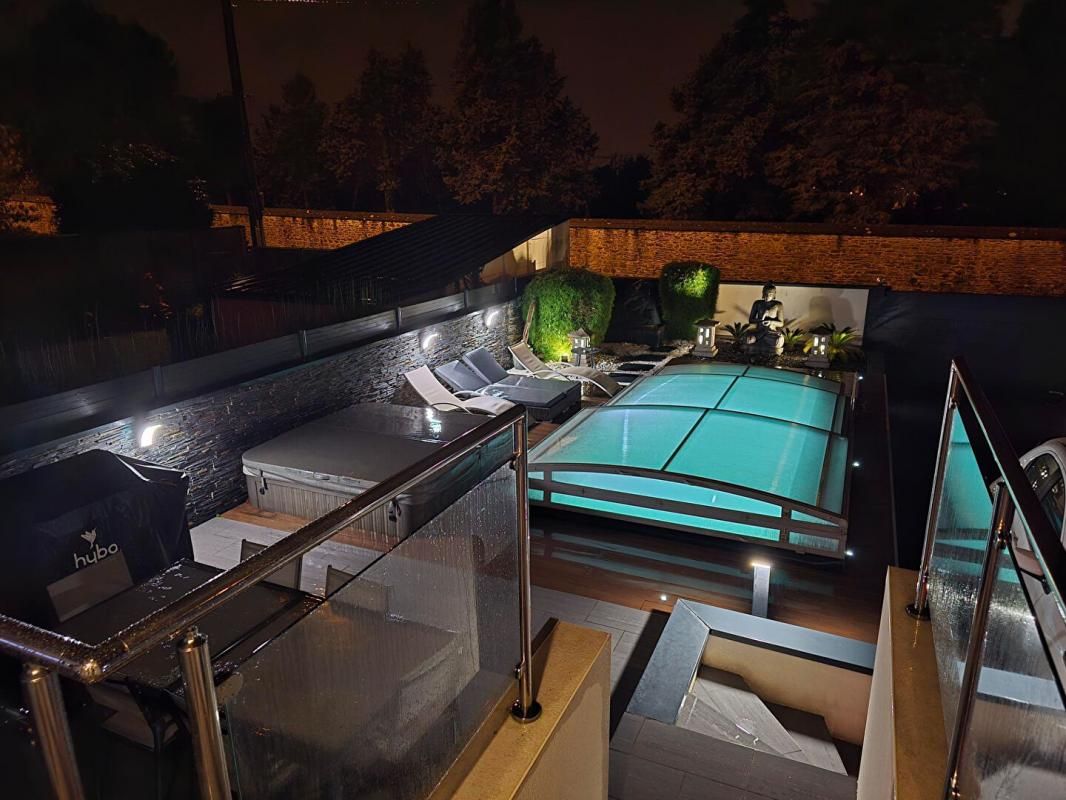 RENNES Maison RENNES (35) 8 pièces 185 m2 avec piscine - 4 chambres + studio indépendant 2