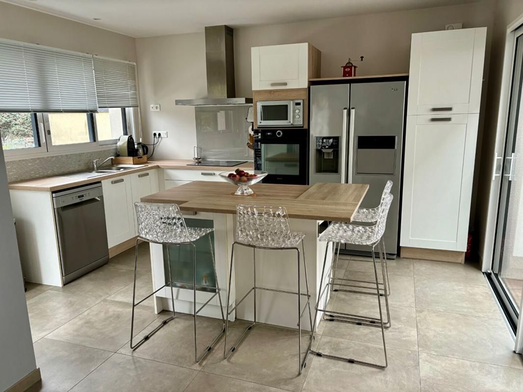 RENNES Maison RENNES (35) 8 pièces 185 m2 avec piscine - 4 chambres + studio indépendant 4