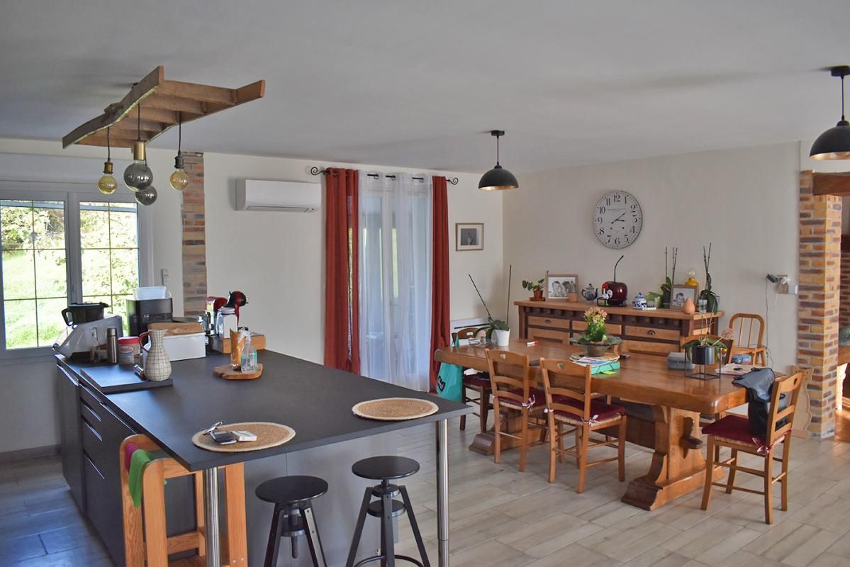 SAINT-CYPRIEN Maison Coux Et Bigaroque Mouzens 6 pièce(s) 163 m2 4