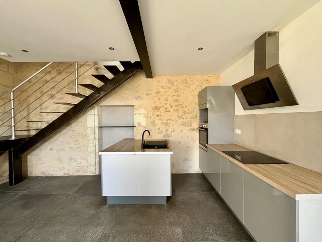 Maison en pierre 60m² La Lande-de-Fronsac (33240)