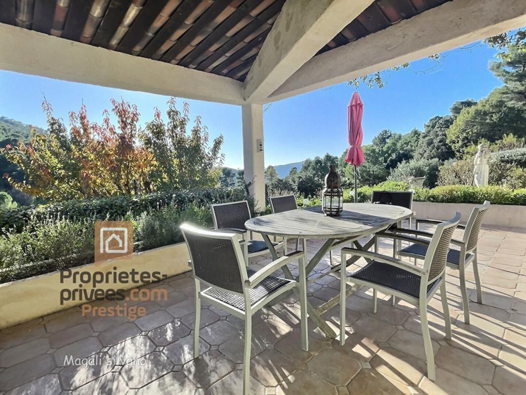 SEILLANS SEILLANS, Magnifique villa de plain pied dans un cadre bucolique 3