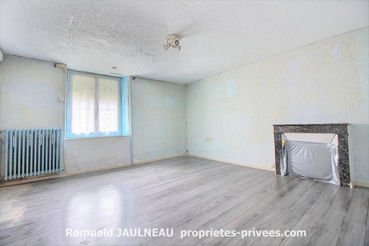VOVES Maison de bourg à 10 min de VOVES 4
