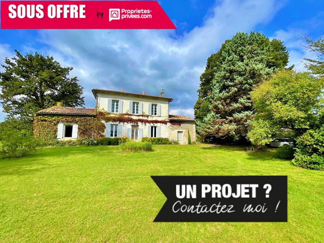 Demeure en Pierre Madirac 10 pièce(s) 5 chambres 220 m2 et dépendances