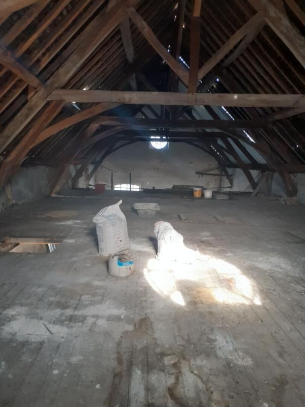 Loft 1 pièce(s) 80 m2