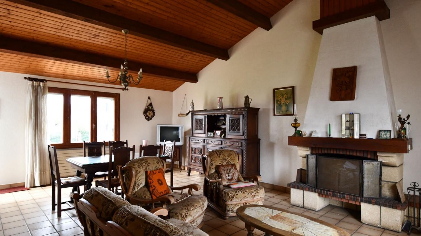 GETIGNE Maison Gétigné 5 P . 3 Chs . 96 M² . Garage . Cave . T 415 M² 3