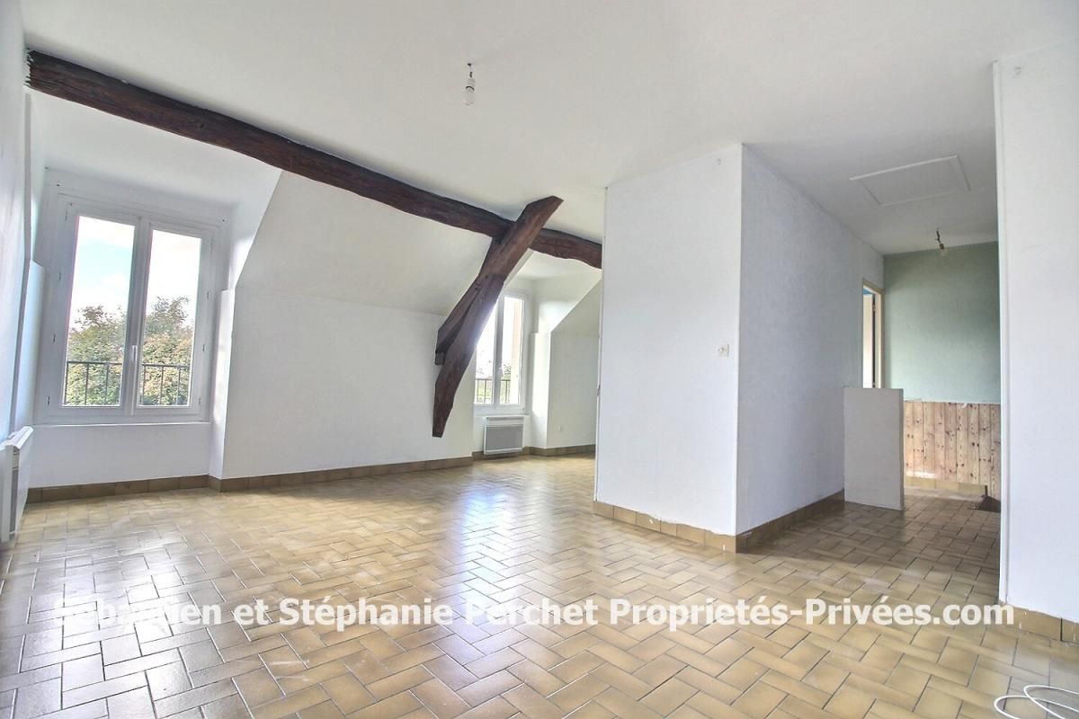 A louer: Appartement 4 pièce(s) 82.5 m2 avec Jardinet