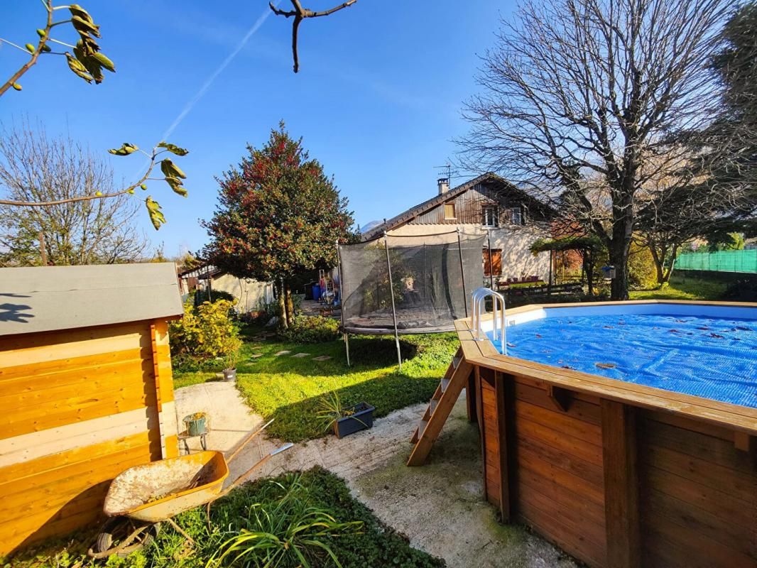 VILLARD-BONNOT Maison Villard Bonnot 6 pièce(s) 140 m² avec piscine, garage et carport 4