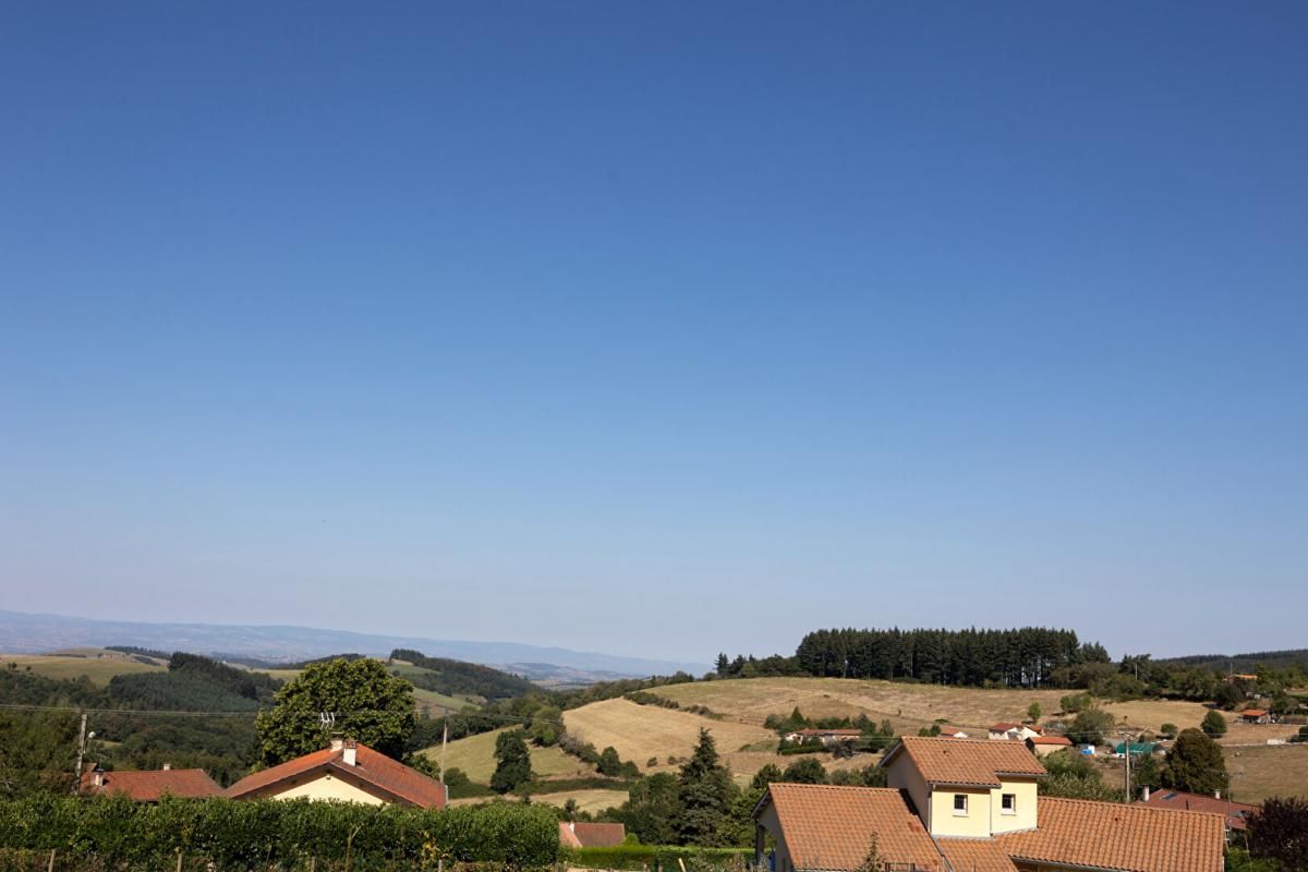 VIOLAY Terrain viabilisé avec vue 2