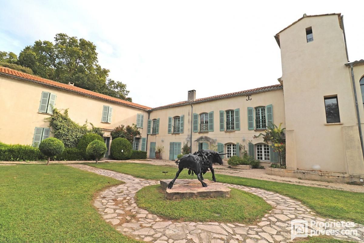 NIMES Rare - Nîmes - Mas 858 m² et dépendances sur parc arboré de 11175 m² - Idéalement situé 3