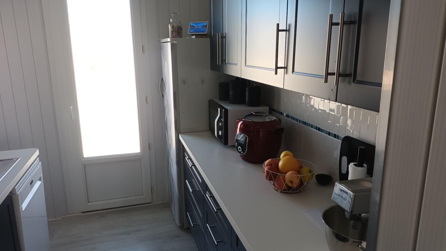 NOYON APPARTEMENT T4 Vendu LOUE 2