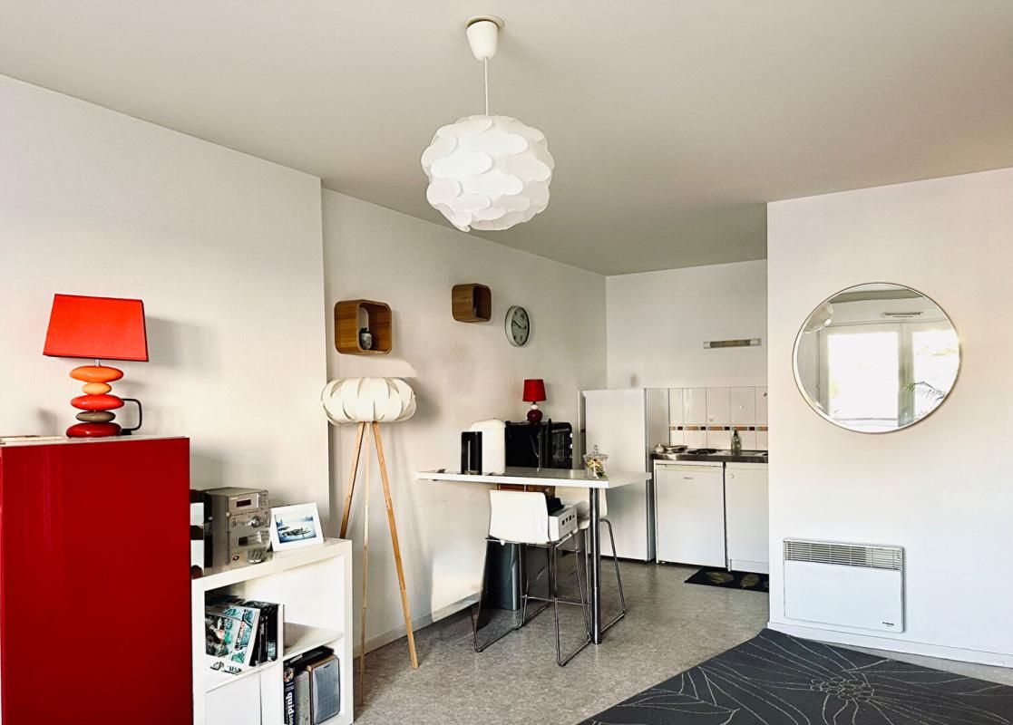 NANTES Appartement  2 pièces de 40 m2 avec balcon - Longchamp 2