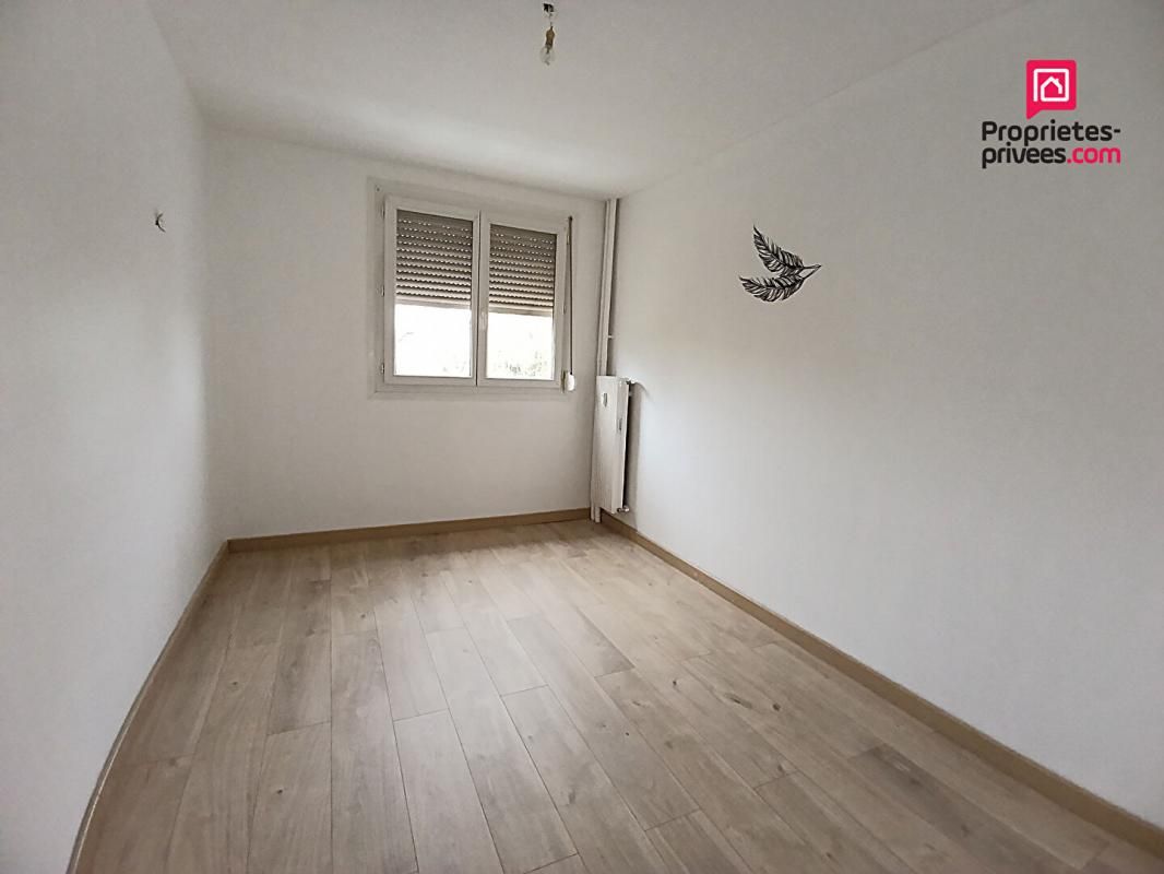 BESANCON BESANCON Quartier Saint-Claude - APPARTEMENT Type 3 Pièces avec Balcon et cave 3