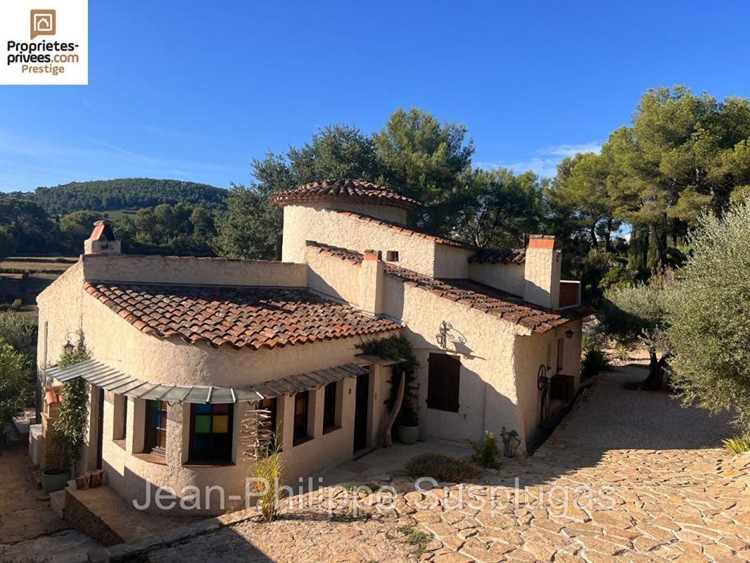 LA CADIERE-D'AZUR Maison La Cadiere D Azur 6 pièce(s) 125 m2 4