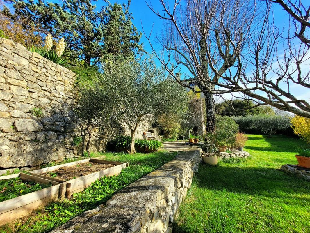 SAINT-ANDRE-DE-CRUZIERES Mas du XVIIIe avec vue, charme et potentiel locatif ? Saint-André-de-Cruzières, entre Gard et Ardèche 4