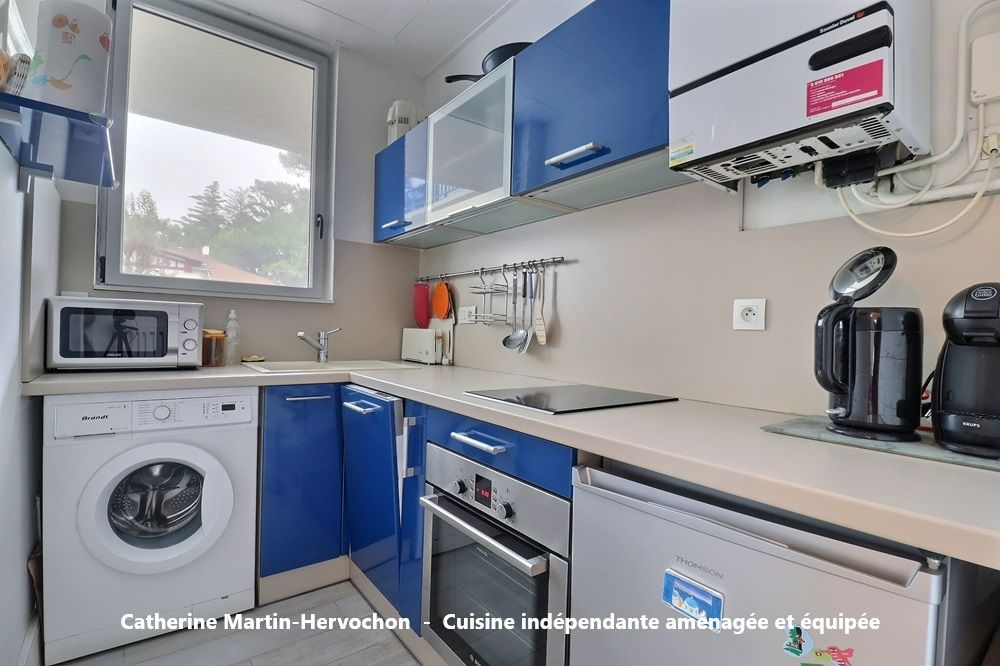 LA BAULE-ESCOUBLAC Appartement La Baule T2 vue latérale mer avec garage et cave proche commerces 3