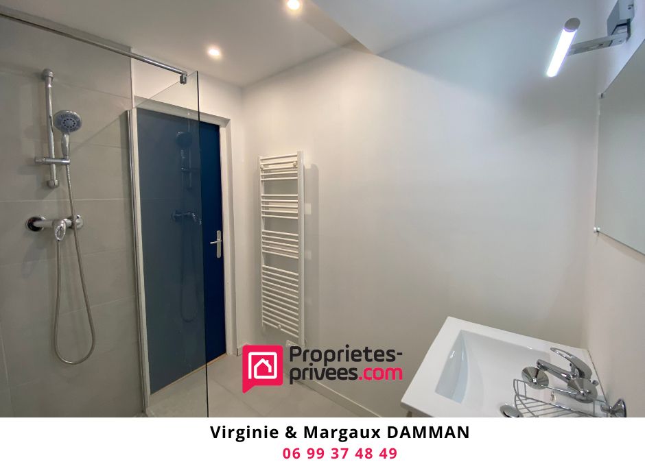 SAINT-ETIENNE-DU-ROUVRAY Maison de ville avec courette 4