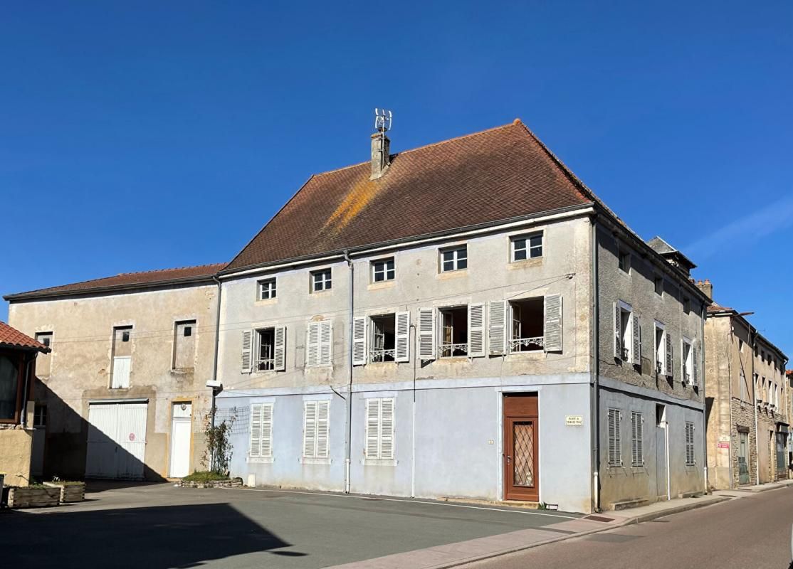 Immeuble/Maison proche Cluny