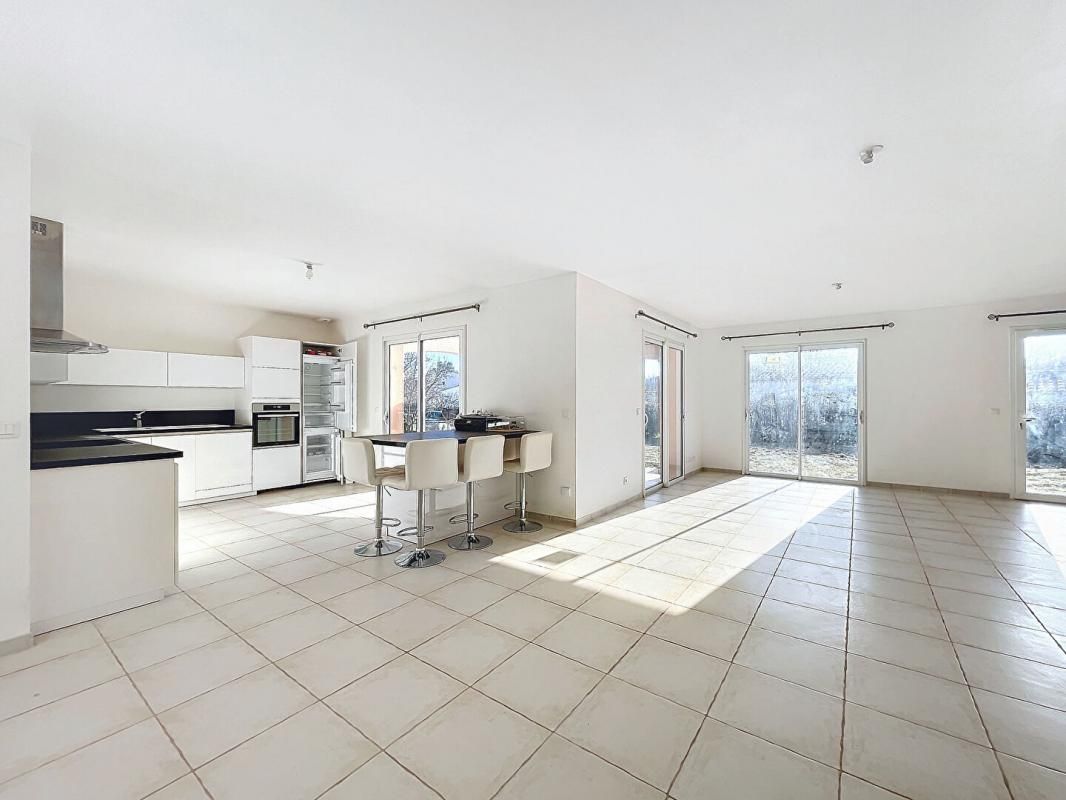 LE LUC Maison de 2018 4 pièce(s) + garage 23m2 + terrain 1281m2 2