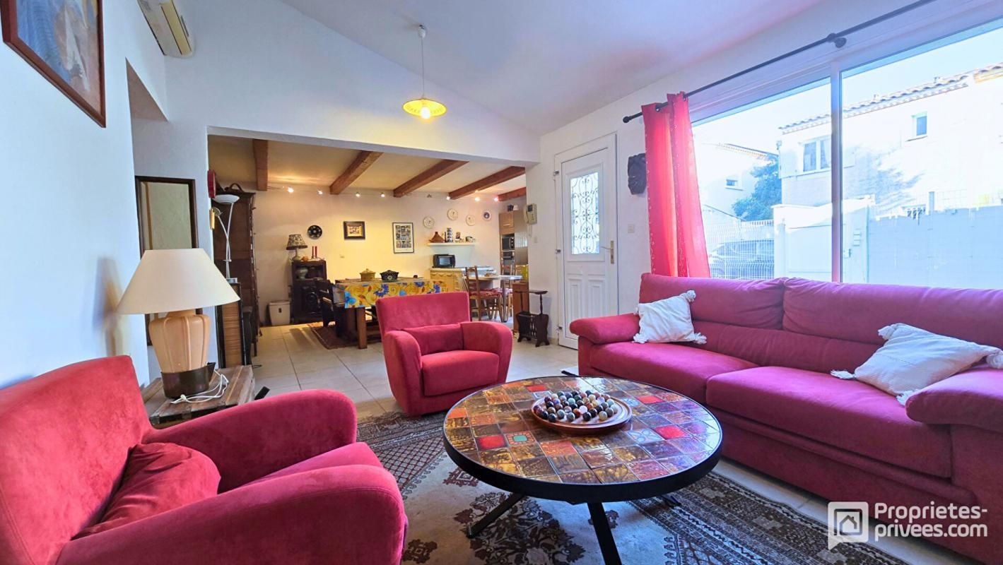 Nîmes Quartier Amoureux - Maison de ville 4 pièce(s) 90 m2 sur cour intérieure