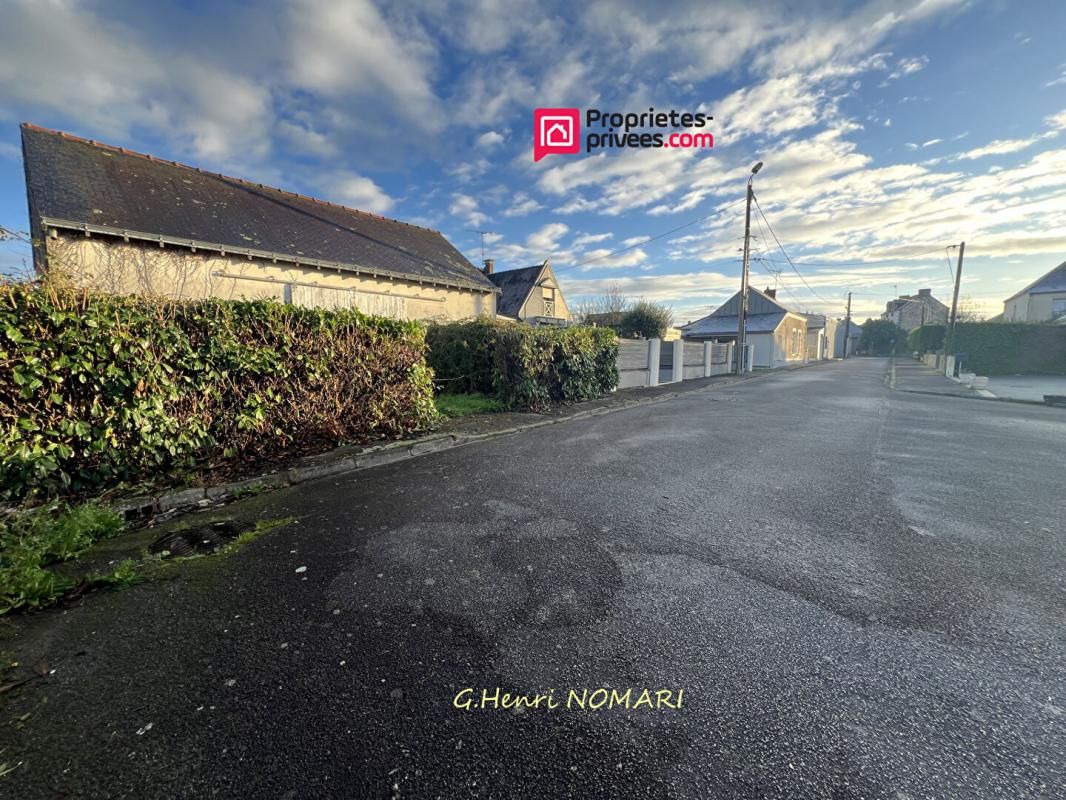 CHATEAUBRIANT CHÂTEAUBRIANT - Terrain avec garage -70 m2, en centre ville 3