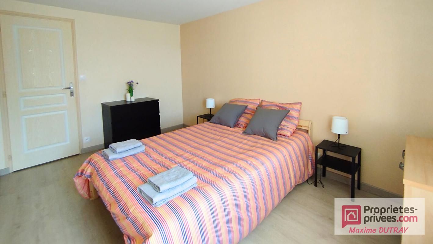 HOMMES Maison 12 pièces 272m² 4