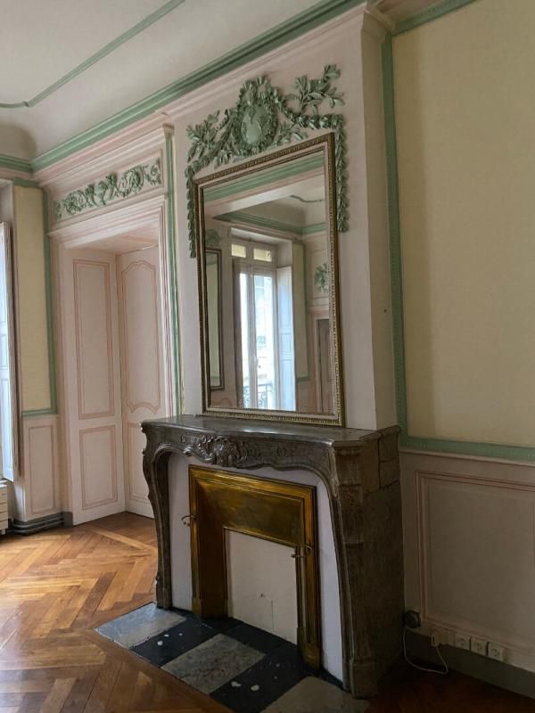 CHALON-SUR-SAONE T2 1er étage lot 4 2