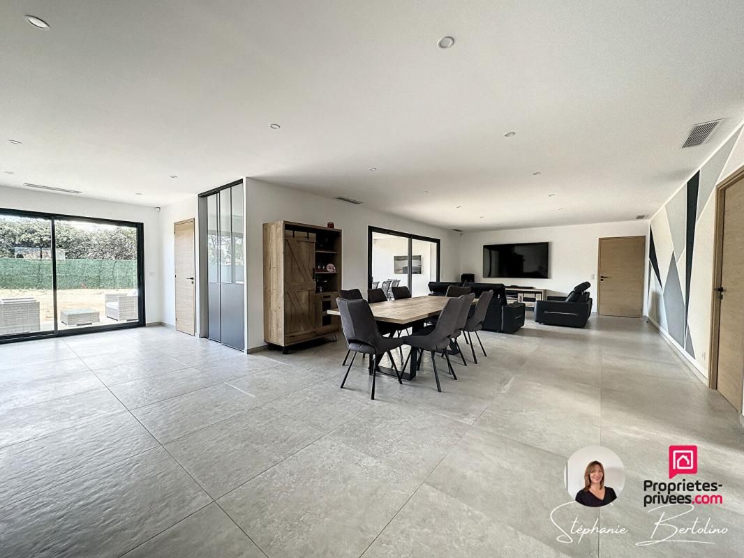 Maison contemporaine 168 m2 - 1100 M2