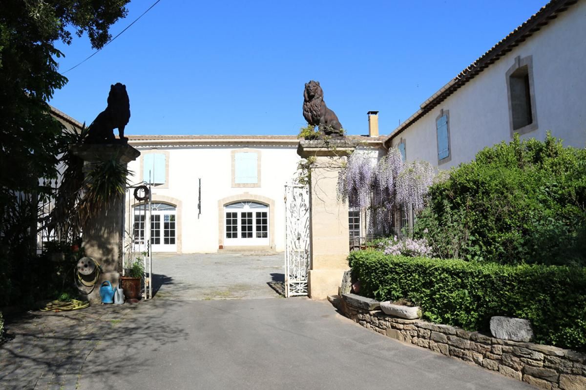 Ancien Domaine Viticole 7 pièce(s) 400 m2 sur parcelle 7000m²