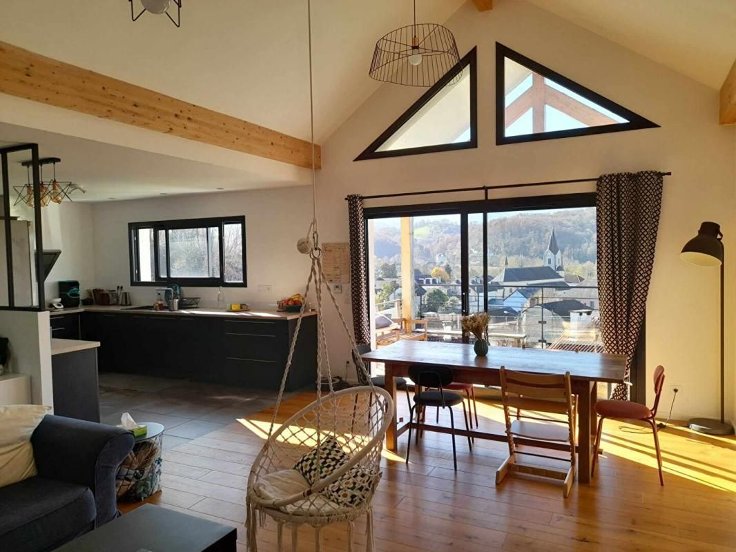 Maison 6 pièces idéalement située