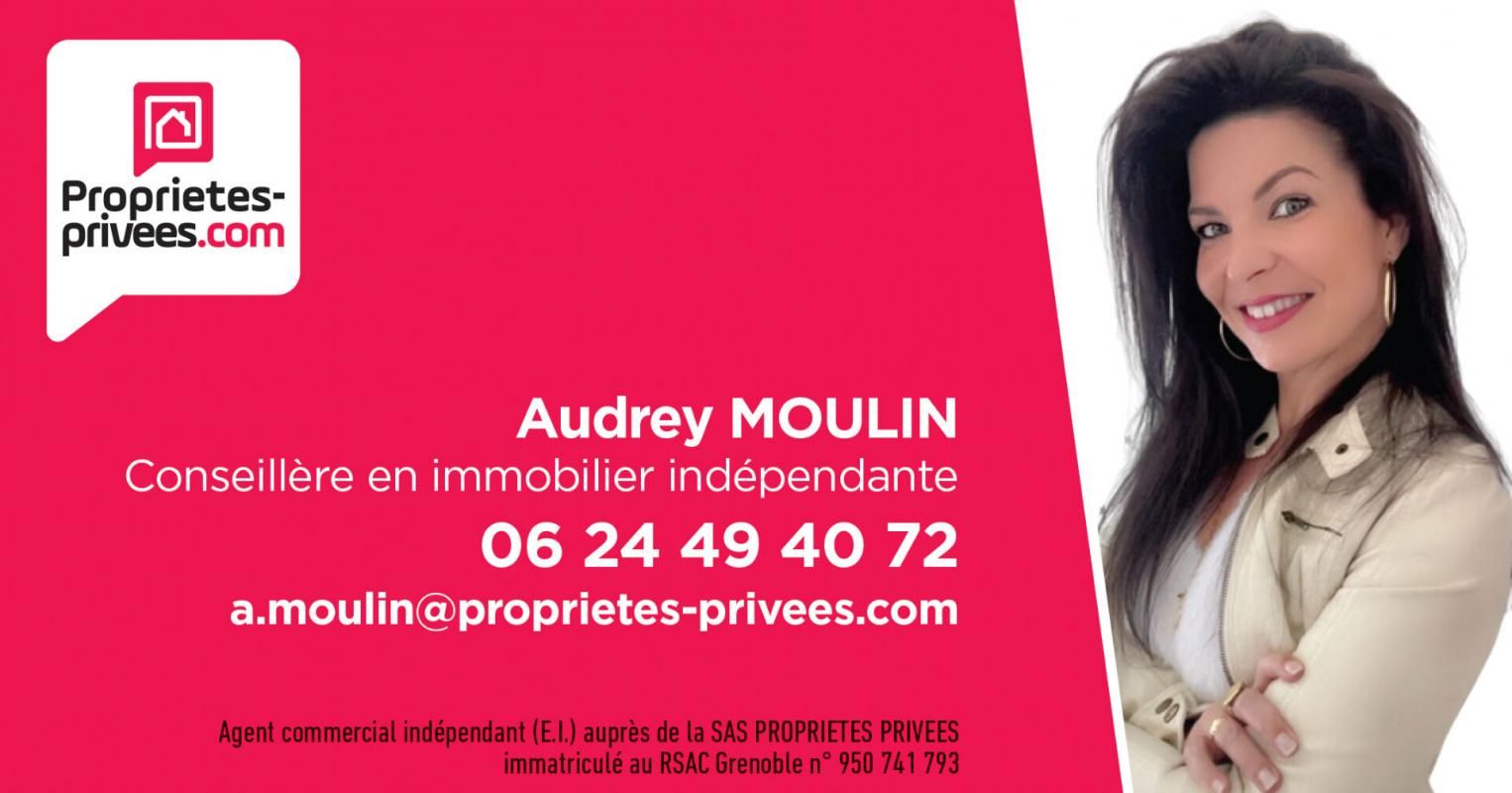 GONCELIN Maison Goncelin 7 pièce(s) 228m2 + combles 125m2+ grange 100m2 + Stationnements 3