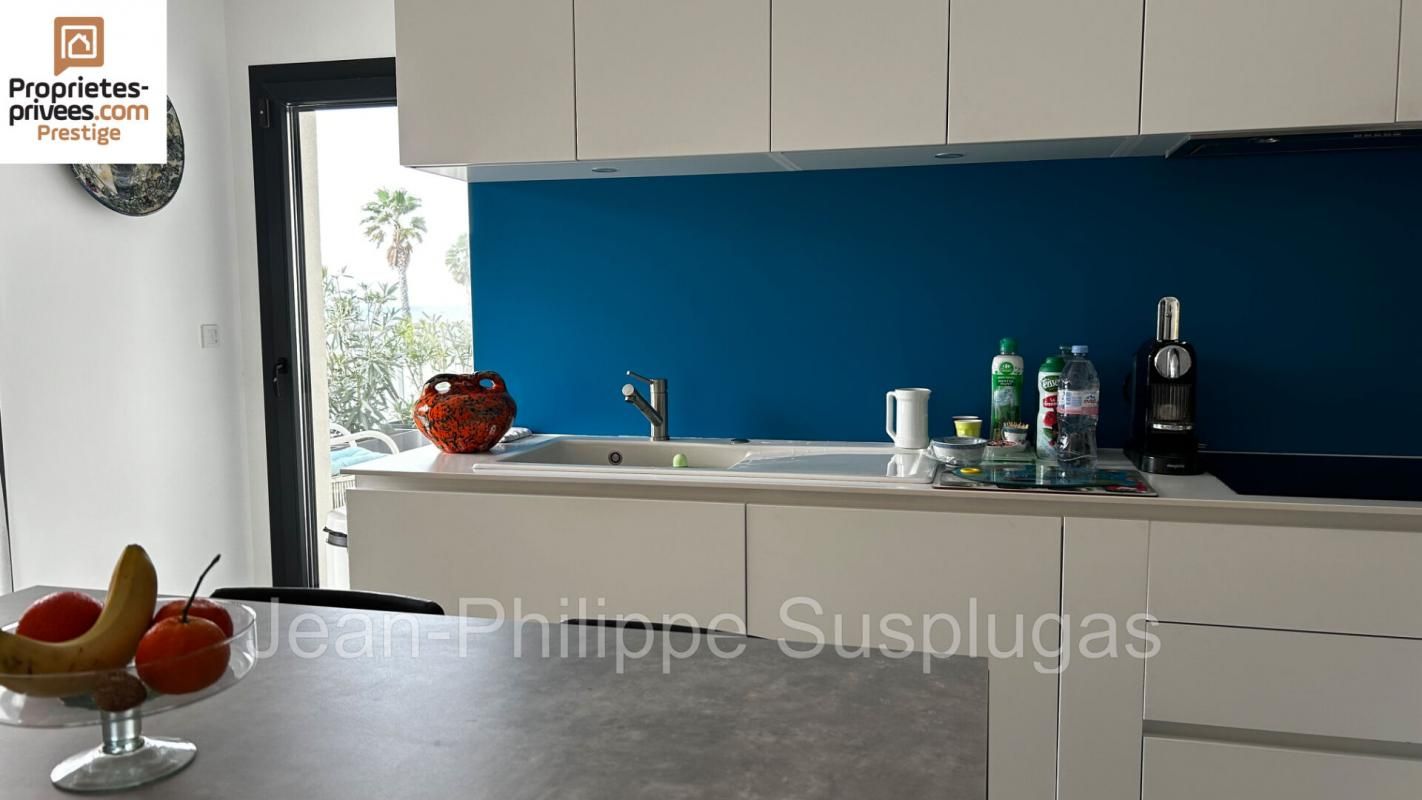 SIX-FOURS-LES-PLAGES 83140 Six Fours les plages Exceptionnel appartement 3 pièce(s) 101 m2 4