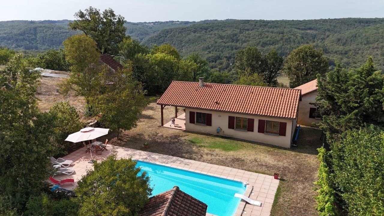 Maison Bouzic 4 pièce(s) 60 m2