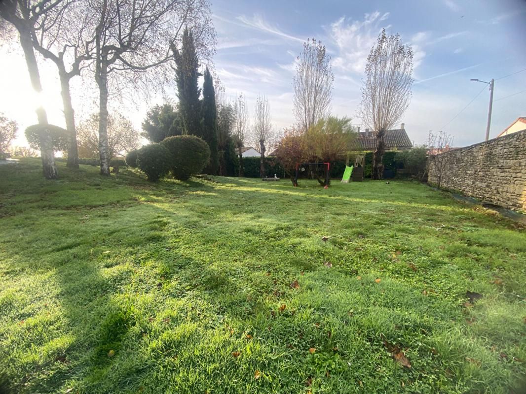 PRAHECQ PRAHECQ MAISON 4 chambres, bureau 172 m² 3