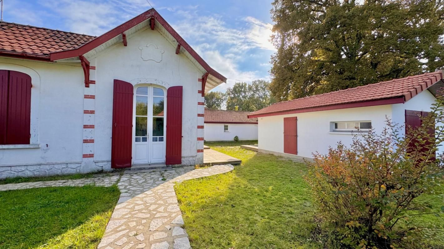 Bel ensemble immobilier