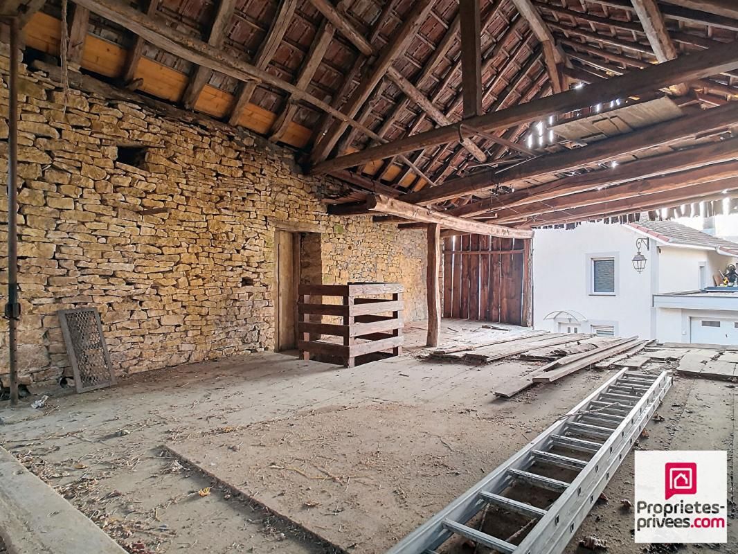 BEUTAL Grange à viabiliser + terrain constructible 2