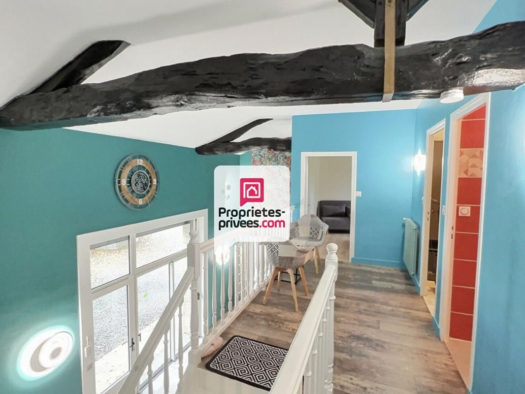 CHALAGNAC Belle propriété composée de 2 maisons indépendantes de 152m² et 95.5m² entièrement rénovées avec 1.75 ha de terrains sur CHALAGNAC (24380) 4