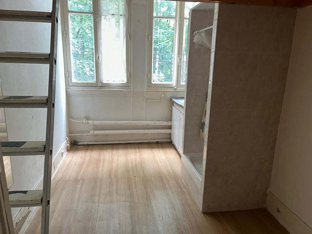 PARIS-16E-ARRONDISSEMENT Appartement 2 chambres de service Paris 16 2 pièces 19.60 m2 4