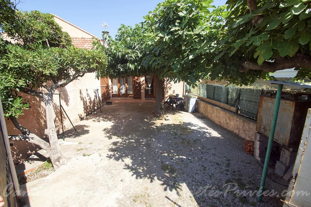 Maison Agay 1 pièce(s) 32.89 m2