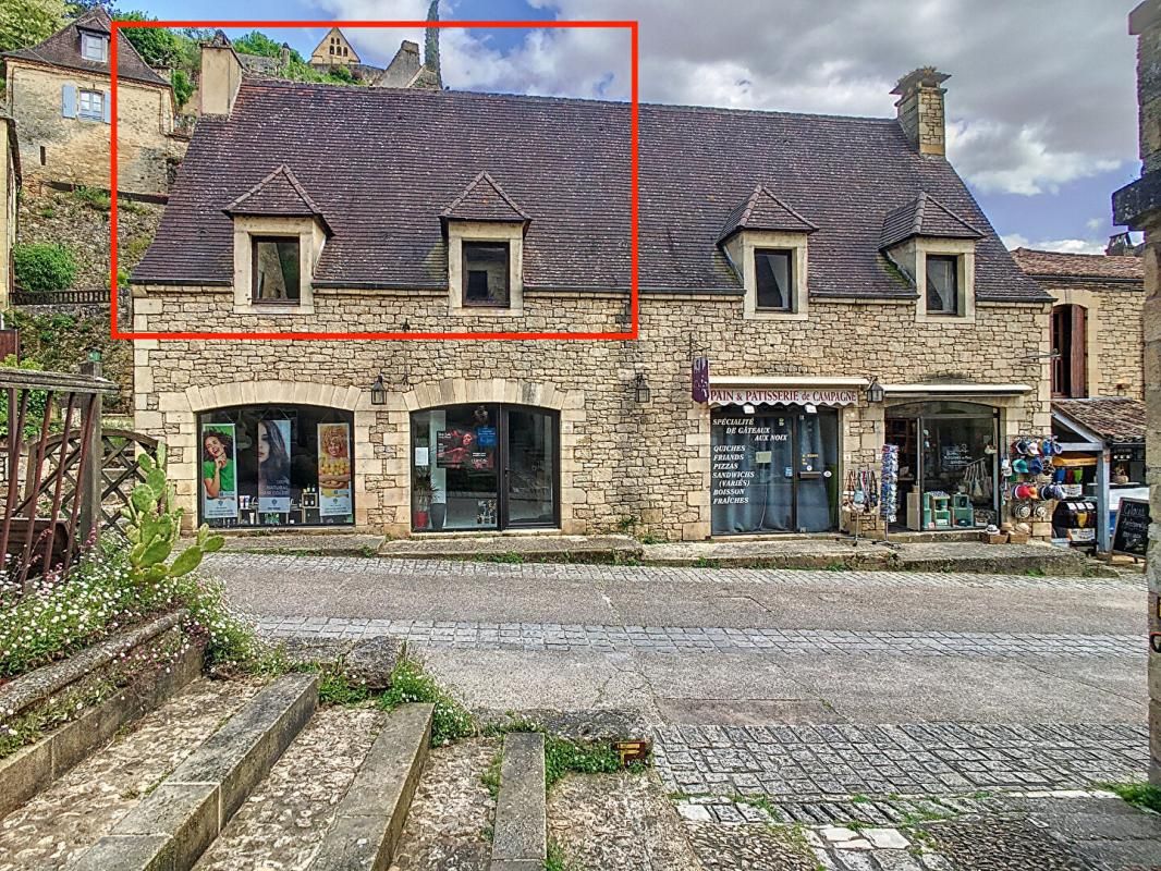Appartement T2 dans le centre de Beynac-et-Cazenac