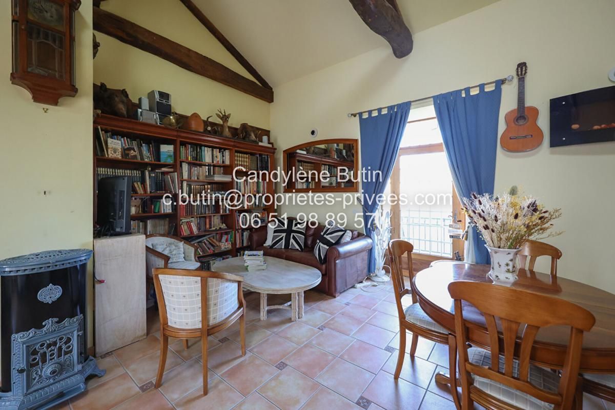 LA REDORTE Appartement + studio avec extérieurs et parking 2