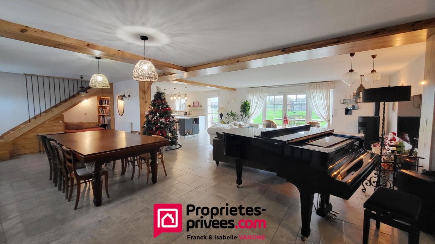 Maison individuelle - 4 chambres - jardin - garage - 200 m2