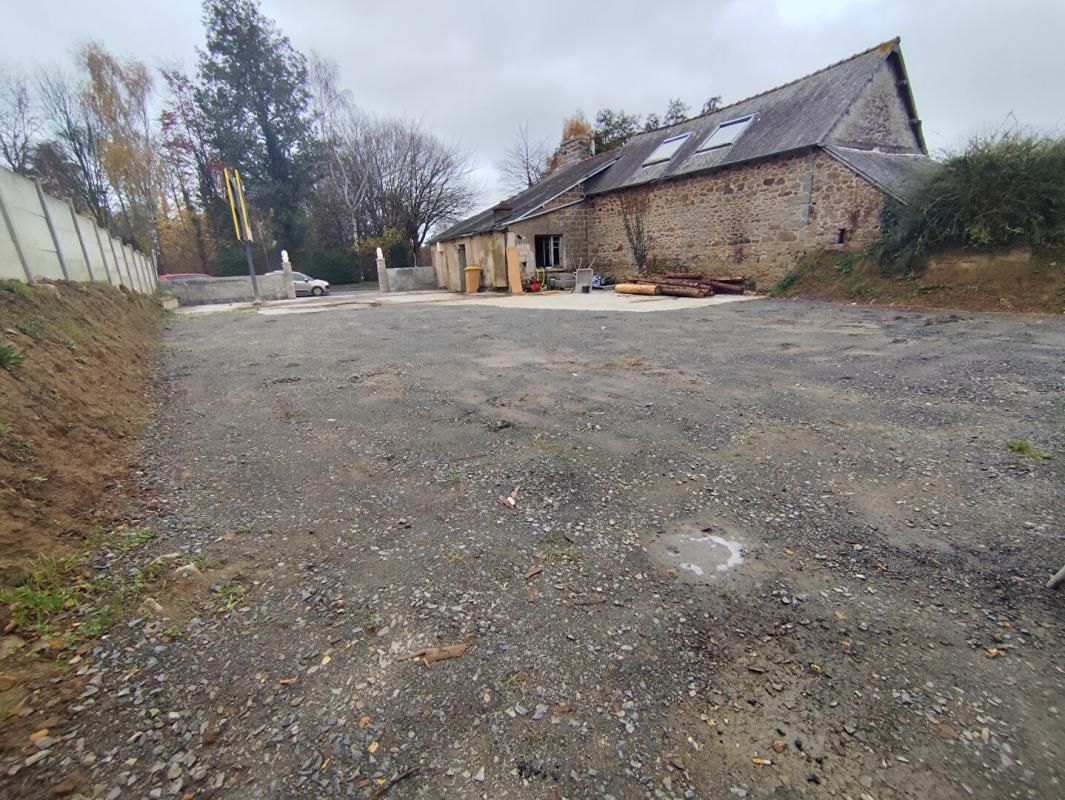 SAINT-BRIEUC Terrain constructible avec bâtisse à réhabiliter 2